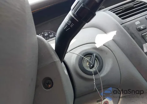 2004 Toyota Avalon Xl from USA, damaged, VIN 4T1BF28BX4U373341